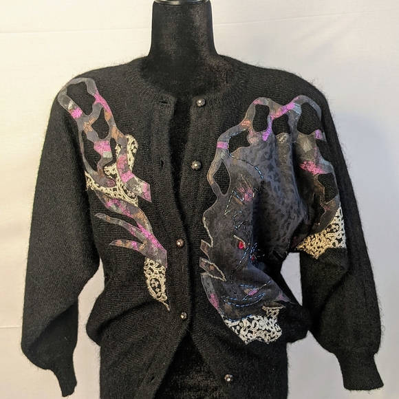 Vintage knit sweater - Picture 1 of 5